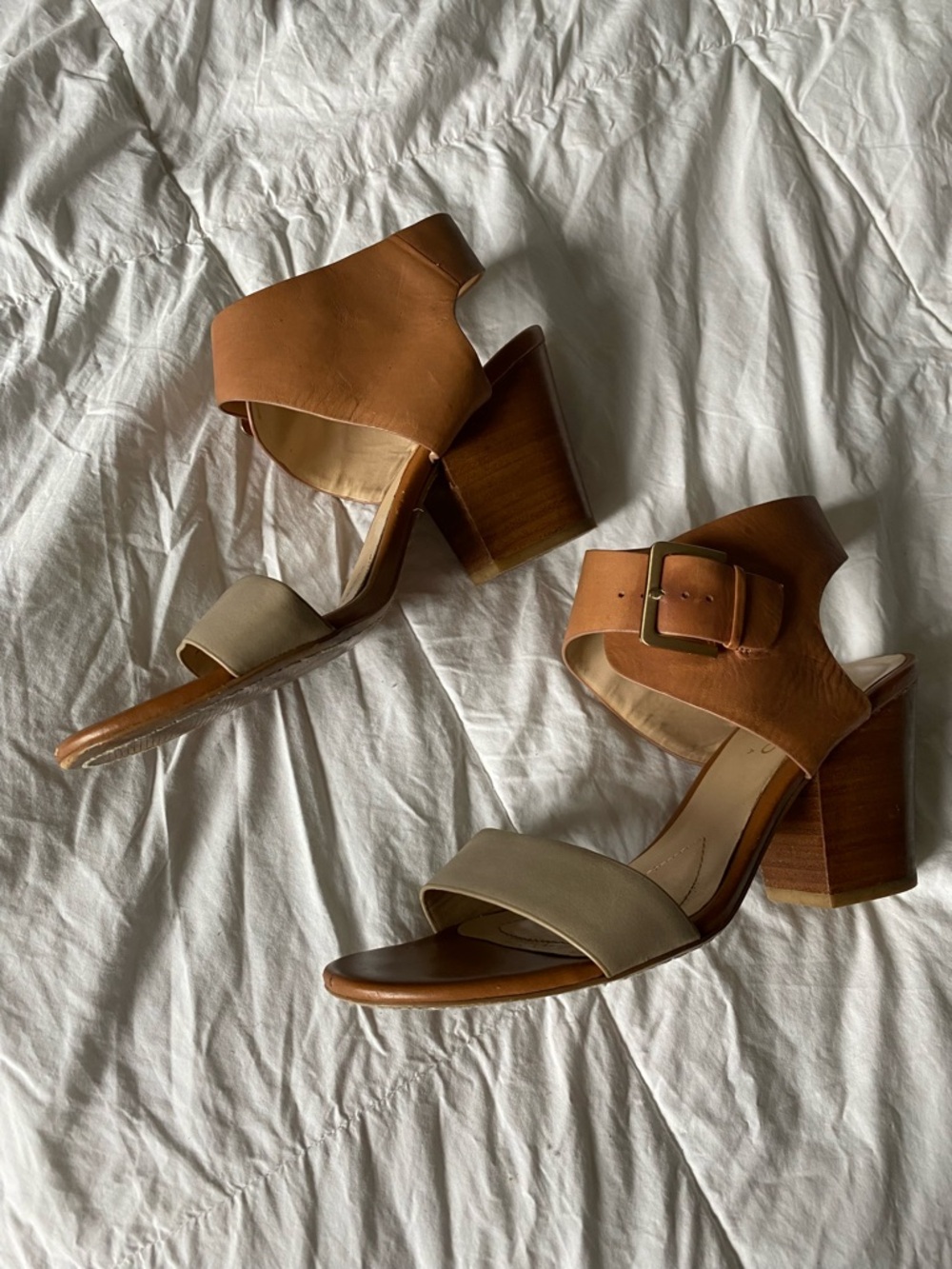 Two-Tones Summer Sandal, 9.5